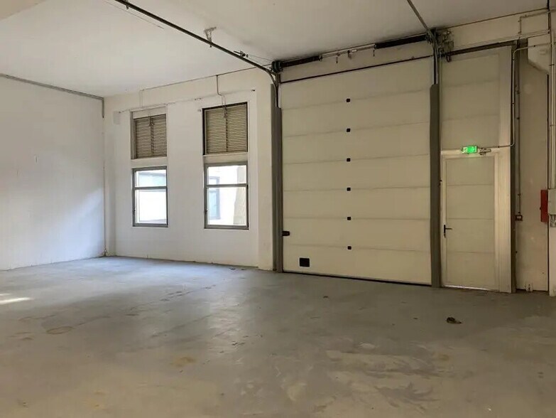 15 Rue Des Grands Prés, Nanterre à louer - Photo intérieure - Image 3 de 10