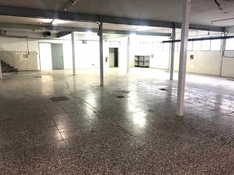 Industrial in Elche for sale - Interior Photo - Image 3 of 11