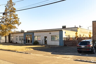 195 Marine St, Farmingdale, NY for lease Building Photo- Image 1 of 3