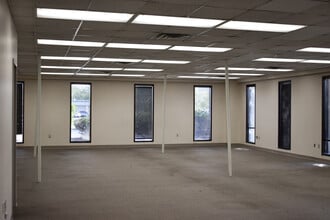 5751 Uptain Rd, Chattanooga, TN for lease Interior Photo- Image 1 of 9