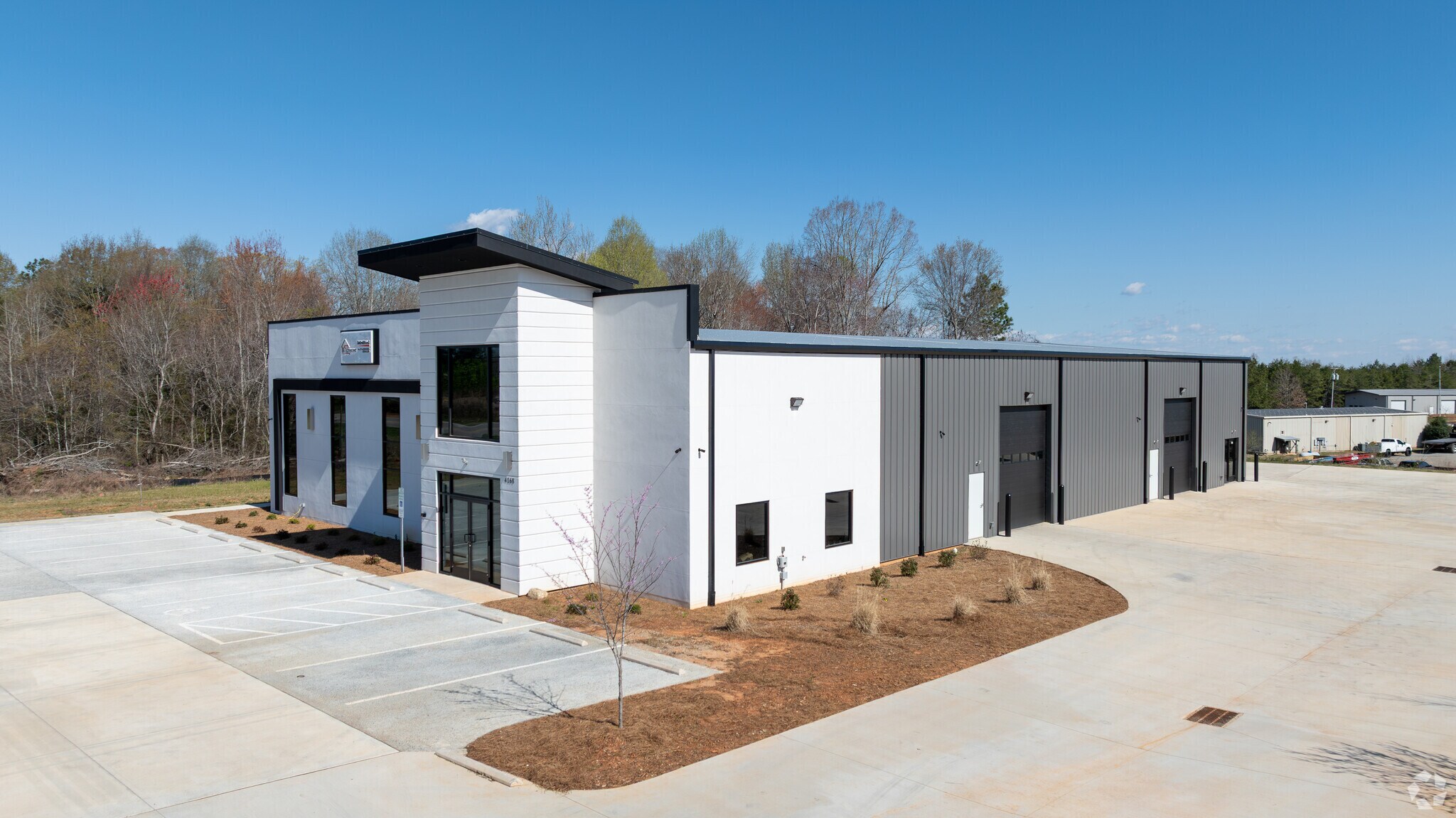 4164-4168 N NC 16 Business Hwy, Denver, NC for sale Primary Photo- Image 1 of 13