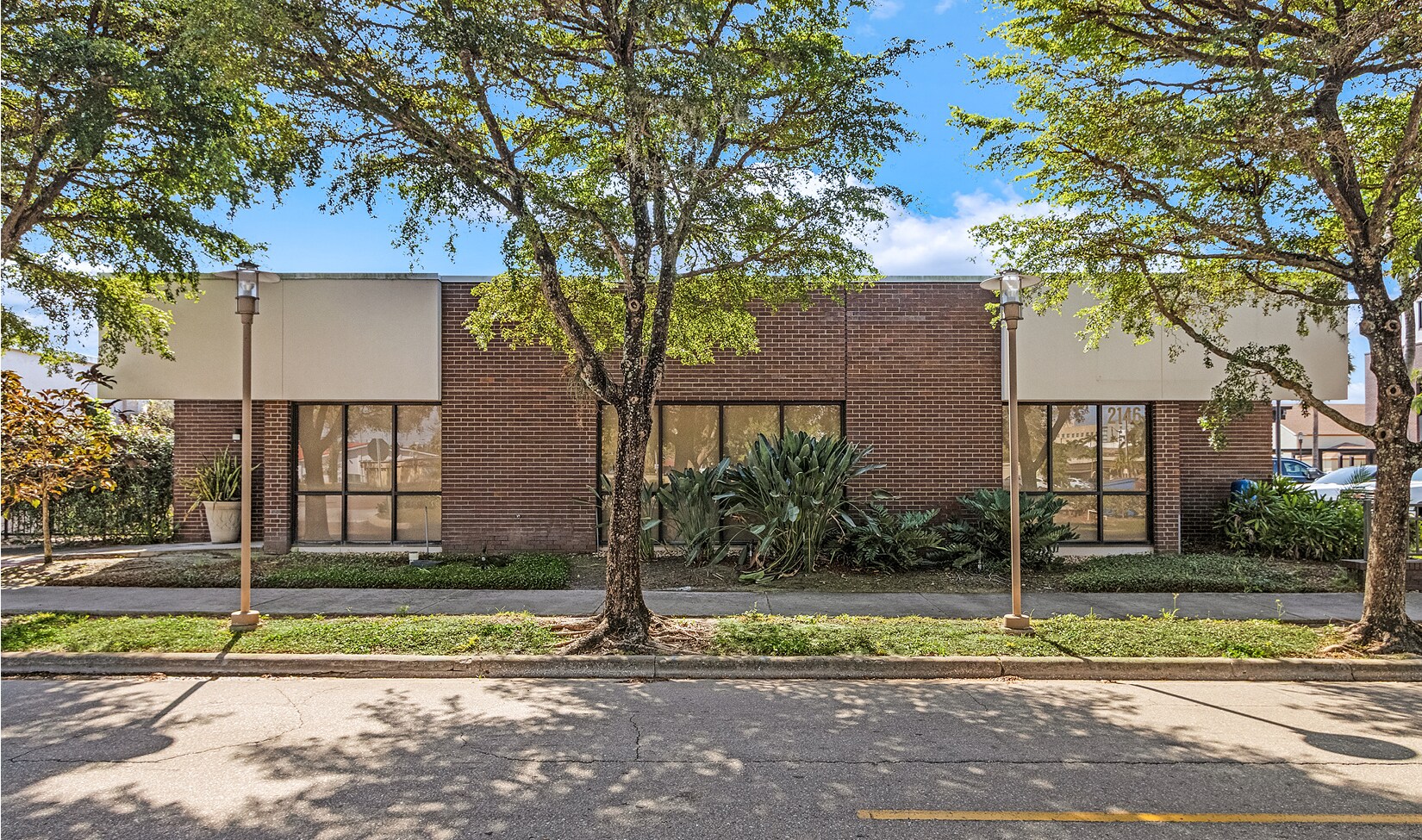 2146 Johnson St, Fort Myers, FL à louer Photo du bâtiment- Image 1 de 12