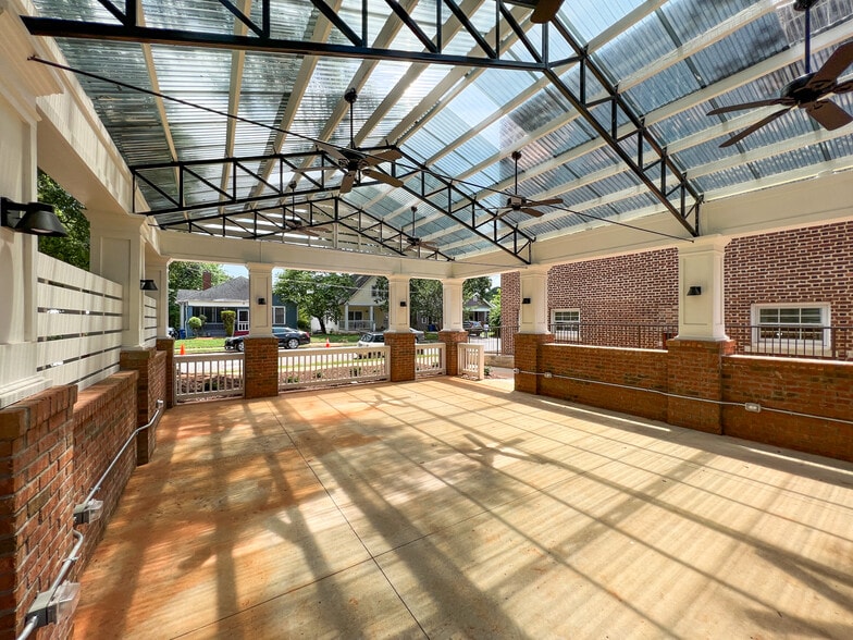 711 Catherine St, Atlanta, GA for lease - Interior Photo - Image 3 of 7