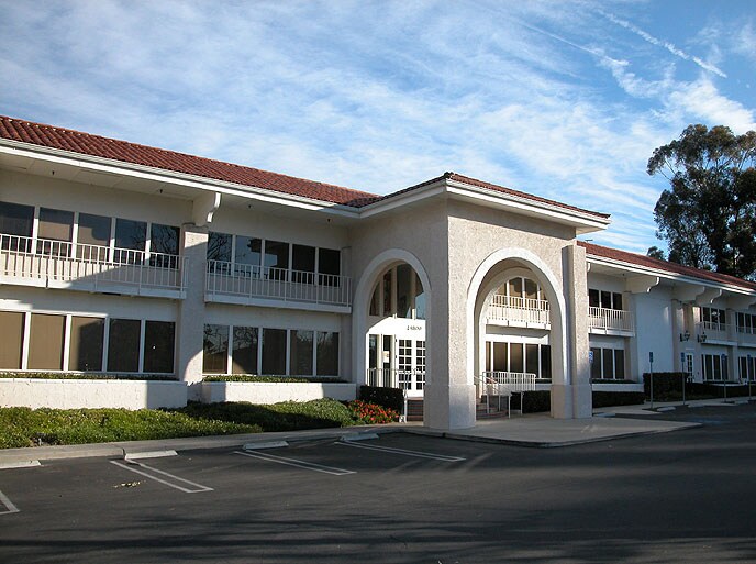 24800 Chrisanta Dr, Mission Viejo, CA à louer - Autre - Image 2 de 17