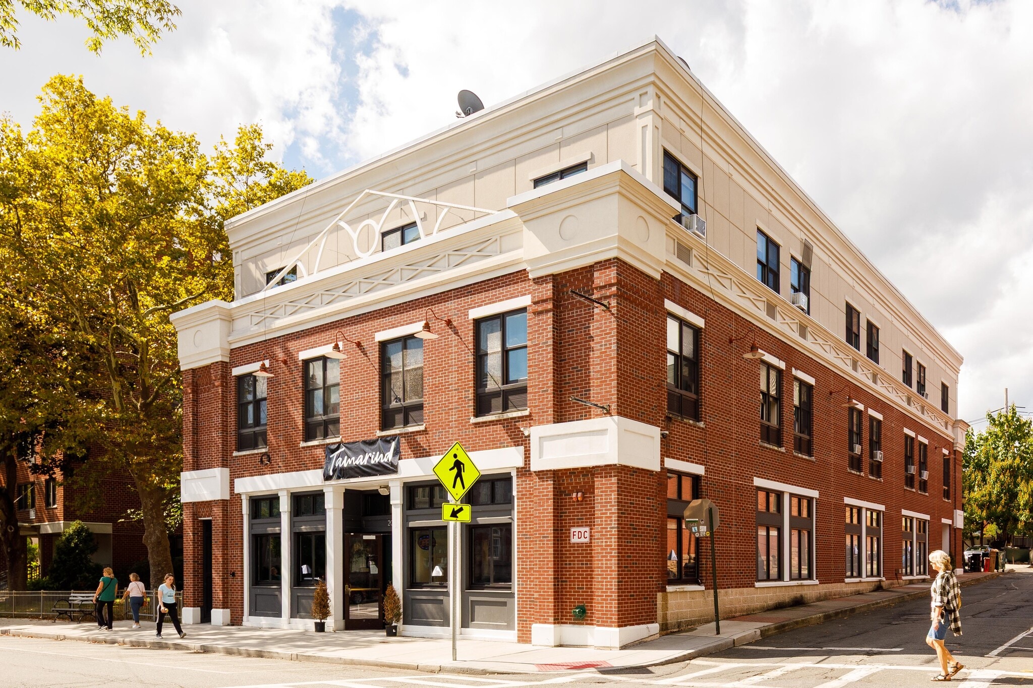 20 S Broadway, Nyack, NY for sale Primary Photo- Image 1 of 34