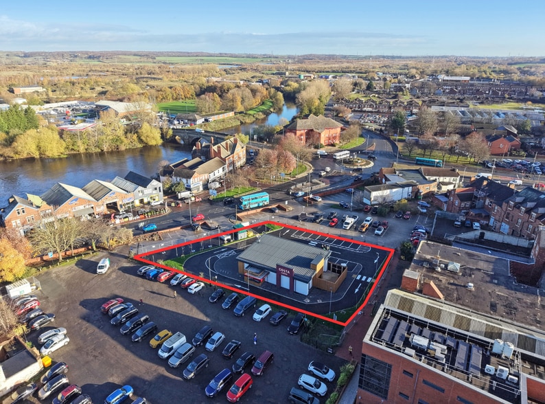 Bridge Street St, Castleford for sale - Building Photo - Image 2 of 4