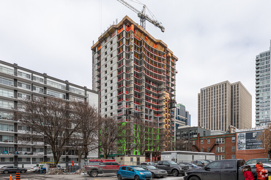 70 Gloucester St, Ottawa, ON à louer - Photo du bâtiment - Image 2 de 5