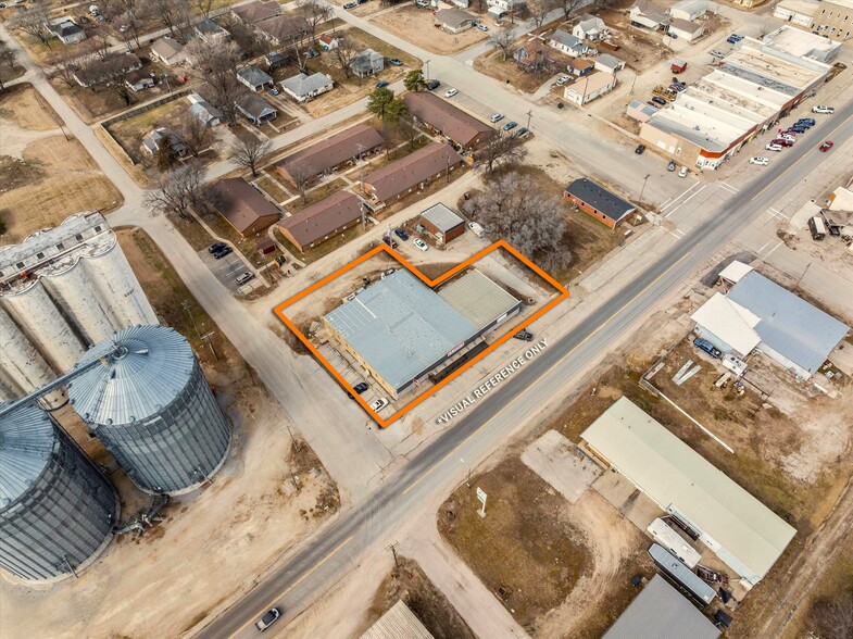 205 Maple St, Overbrook, KS for sale - Building Photo - Image 2 of 50