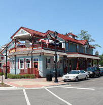 Lamplighter Inn Tavern & Grille - Motel