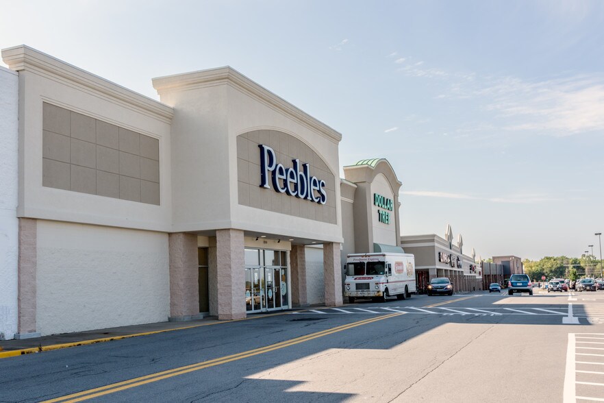 4317-4377 Genesee Valley Plz, Geneseo, NY à vendre - Photo du bâtiment - Image 3 de 6