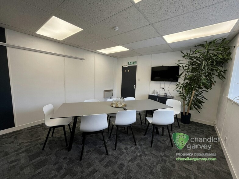 Station Yard, Thame for lease - Building Photo - Image 3 of 9