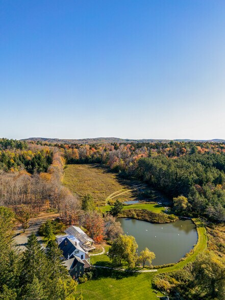 108 HIGH POND Rd, Richmondville, NY à vendre - Photo du bâtiment - Image 2 de 83