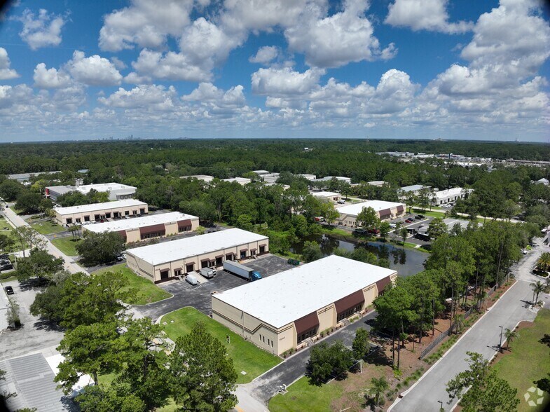 11222 St Johns Ind Pky, Jacksonville, FL à louer - Communauté Matterport - Image 2 de 11