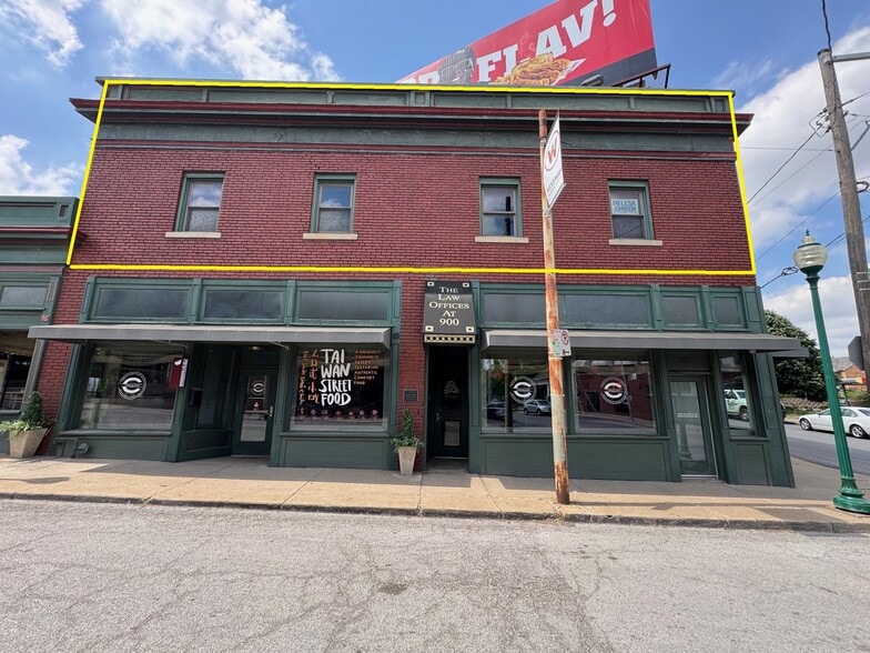 900 Westport Rd, Kansas City, MO for lease - Building Photo - Image 2 of 10