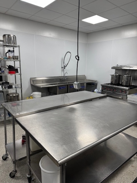 99 Center St, Shelton, CT à louer Photo intérieure- Image 1 de 4