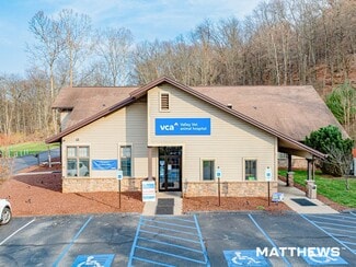 More details for 853 Falcon Park Rd, New Kensington, PA - Retail for Sale