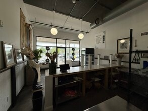 8220-8250 Cazenovia Rd, Manlius, NY for lease Interior Photo- Image 1 of 4