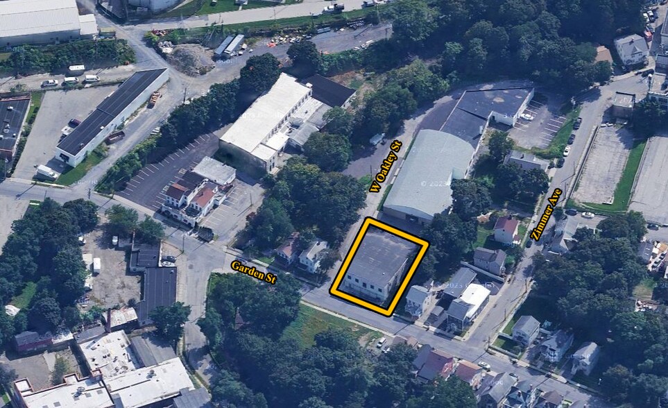 143 Garden St, Poughkeepsie, NY à louer - Photo du bâtiment - Image 3 de 3