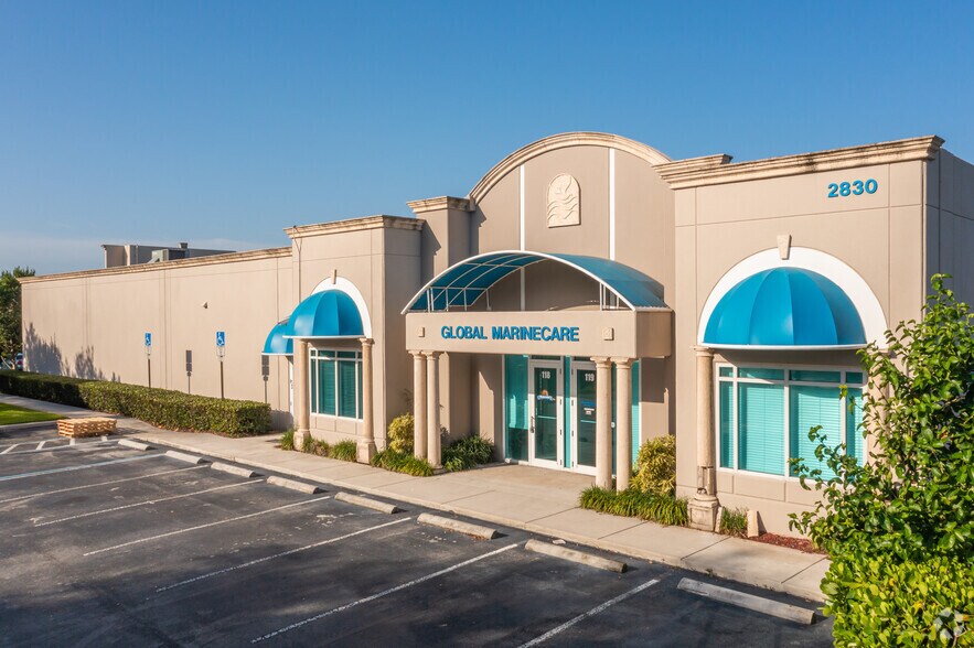 2830 W State Road 84, Fort Lauderdale, FL à vendre - Photo principale - Image 1 de 87