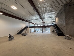 11982 Wilton Meadows Ct, Manassas, VA for lease Interior Photo- Image 1 of 6