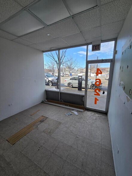 4609 S Ashland Ave, Chicago, IL à louer - Photo du bâtiment - Image 2 de 9