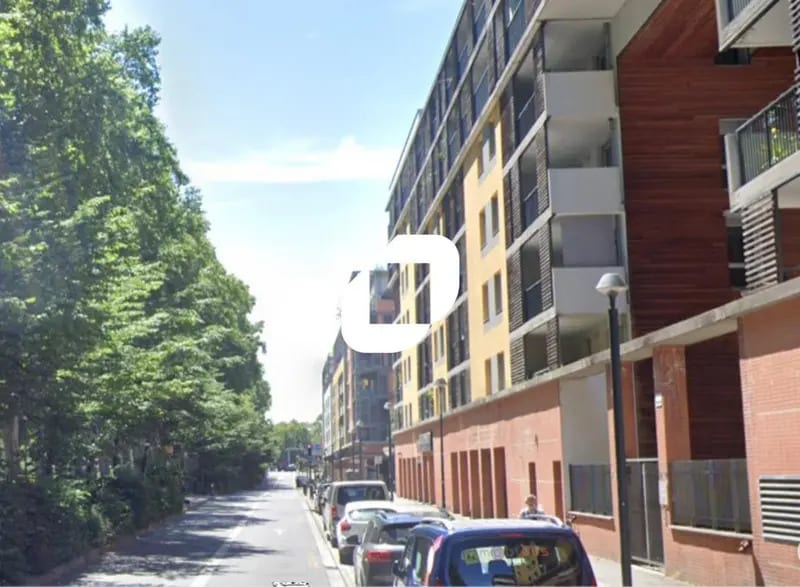 Retail in Toulouse for sale Building Photo- Image 1 of 3