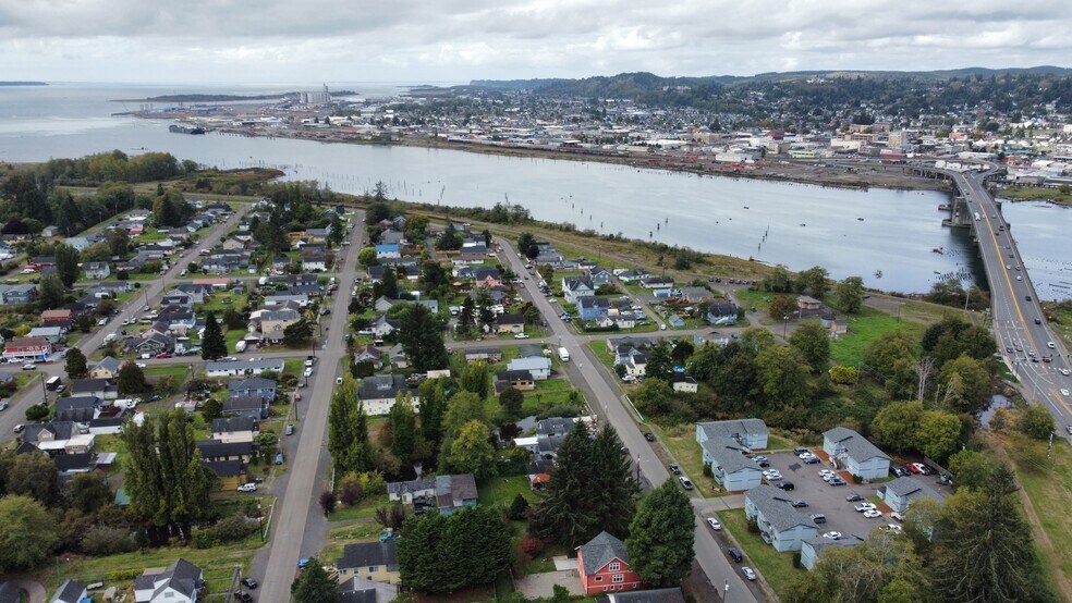 Aberdeen 56-Unit Portfolio portefeuille de 2 propriétés à vendre sur LoopNet.ca - Photo du bâtiment - Image 2 de 11