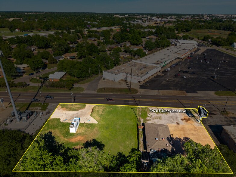 1475 S Sunnylane Rd, Oklahoma City, OK à vendre - Photo du bâtiment - Image 3 de 34