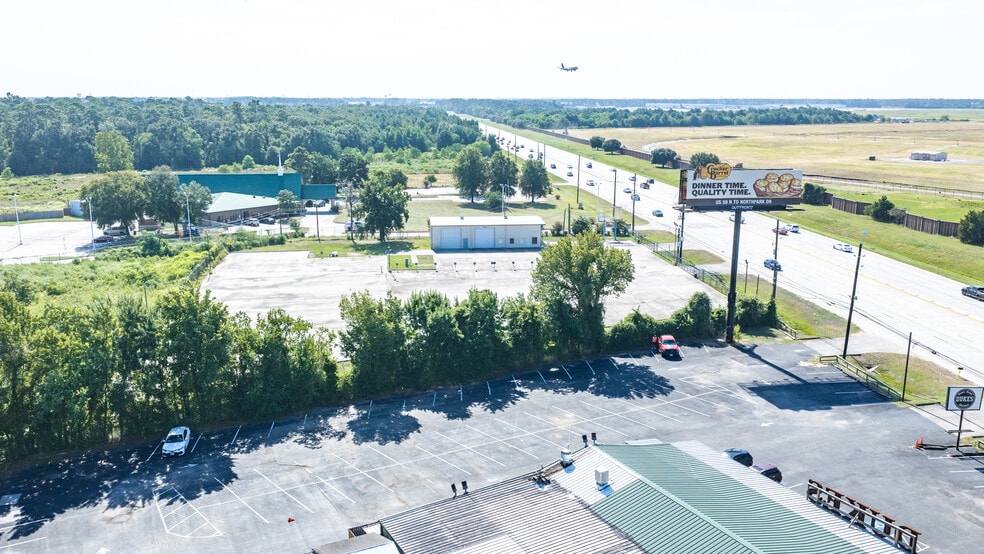 6333 E FM-1960, Humble, TX for lease - Building Photo - Image 3 of 5