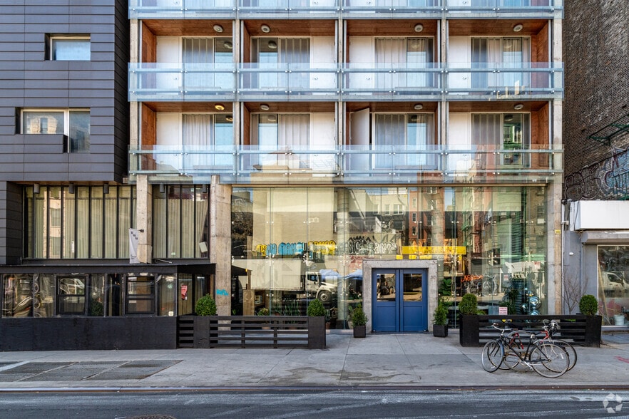 30 Kenmare St, New York, NY for lease - Building Photo - Image 3 of 4