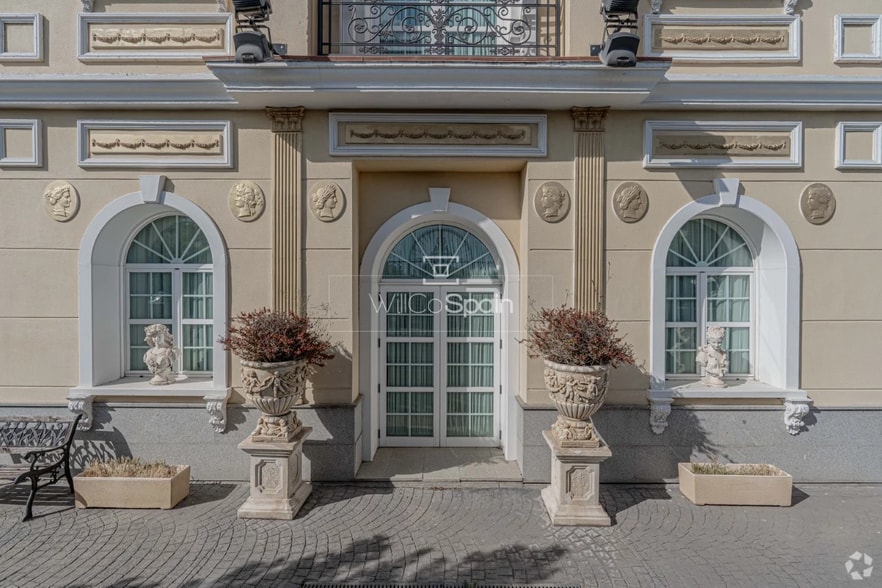 Calle de la Constitución, 67, Fuenlabrada, Madrid à vendre - Photo du bâtiment - Image 3 de 30