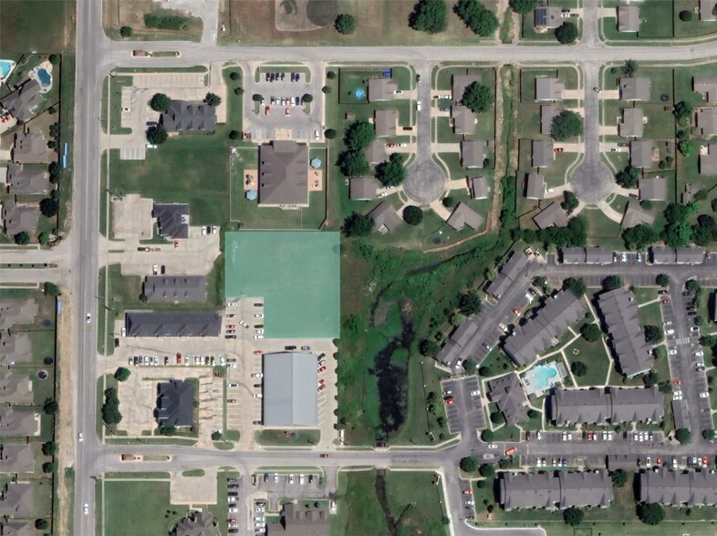 14601 E 88th Pl N, Owasso, OK à vendre - Photo du bâtiment - Image 2 de 2