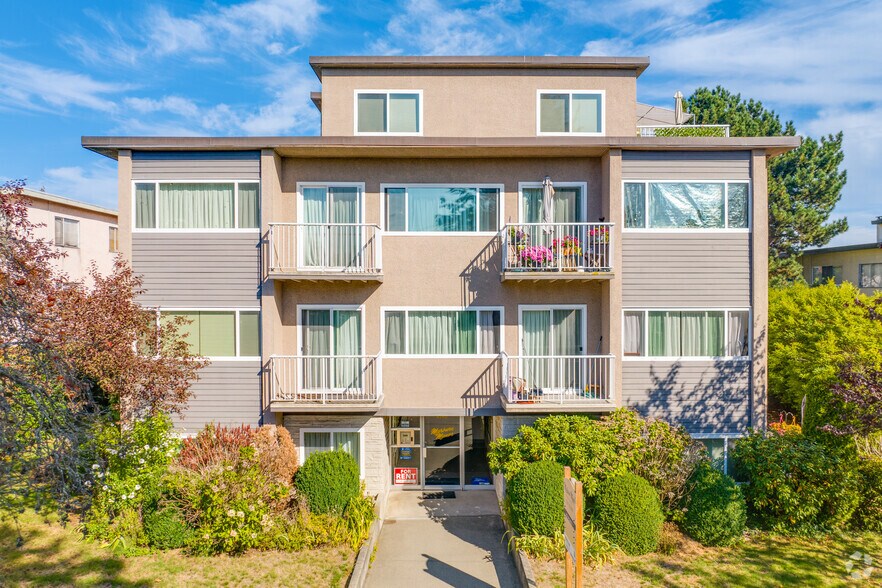 8740 Selkirk St, Vancouver, BC for sale - Primary Photo - Image 1 of 1