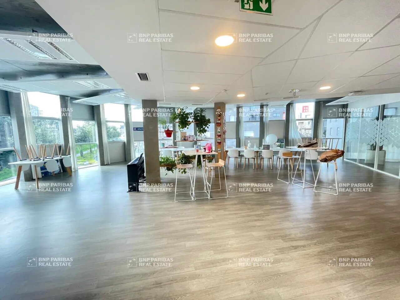 Office in Nantes for lease Interior Photo- Image 1 of 11