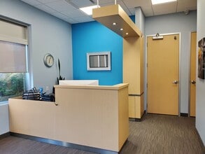 5723 10th St NE, Calgary, AB à louer Photo intérieure- Image 2 de 8