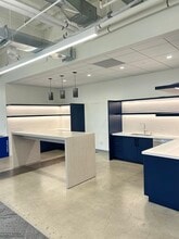 575 Market St, San Francisco, CA for lease Interior Photo- Image 2 of 4