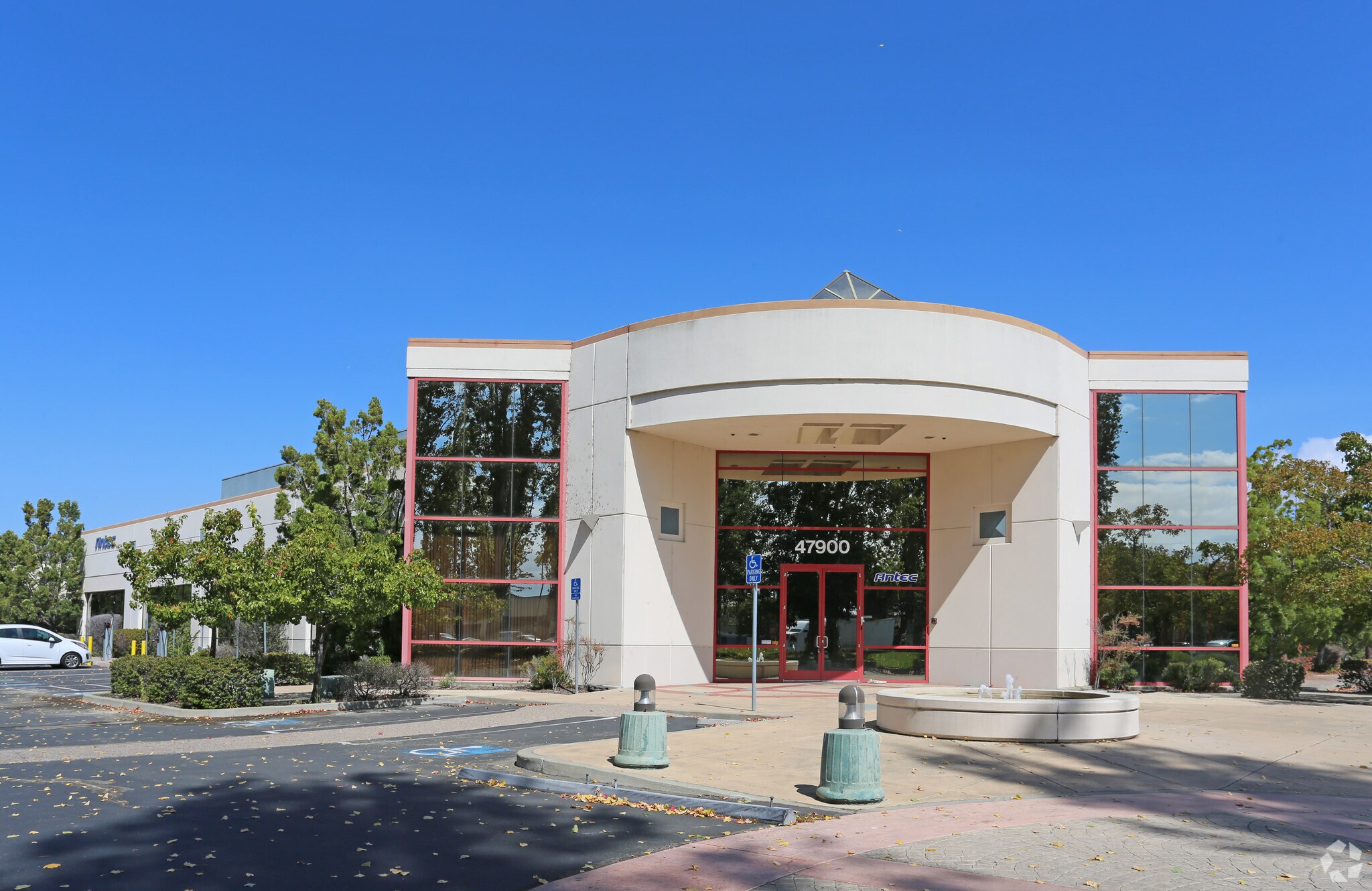 47900 Fremont Blvd, Fremont, CA à vendre Photo principale- Image 1 de 1