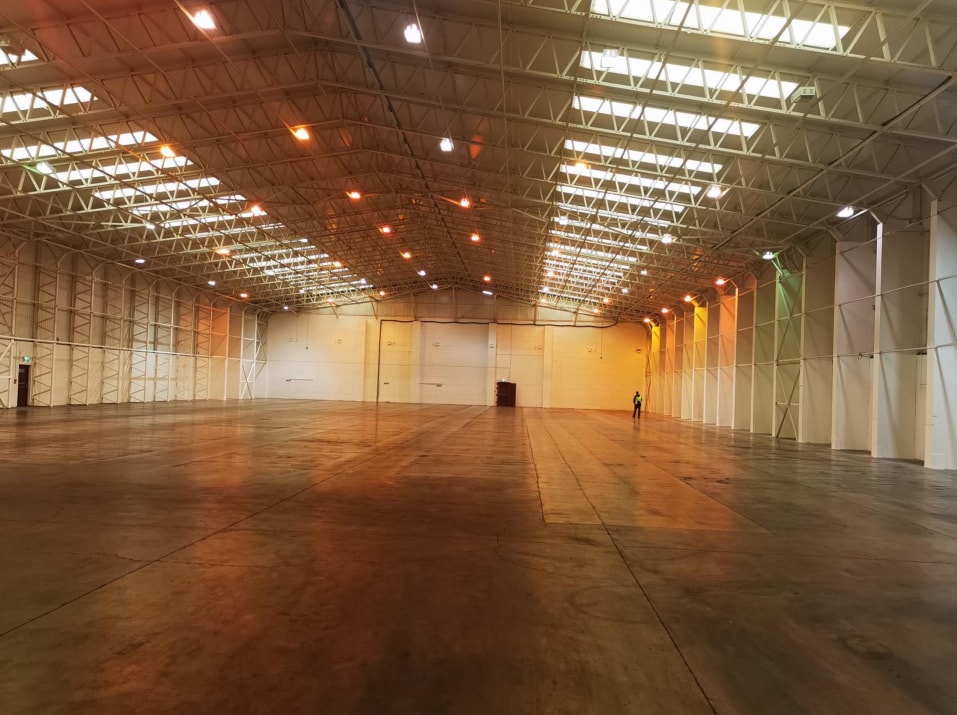 York Rd, York for lease Interior Photo- Image 1 of 3