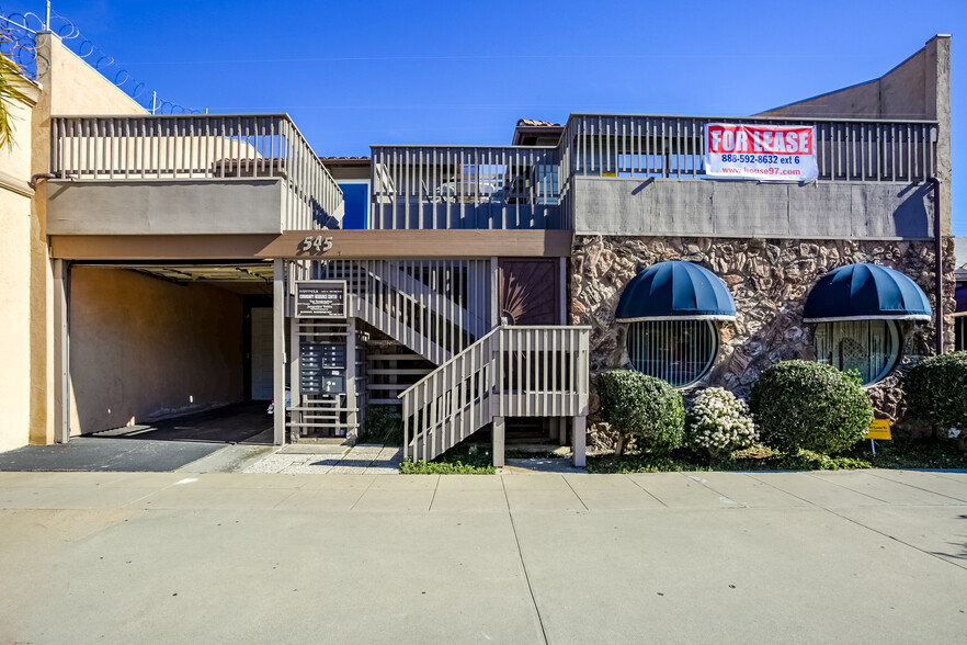 545 2nd St, Encinitas, CA à vendre - Photo du bâtiment - Image 1 de 1