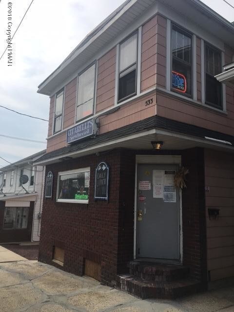 533 E Patterson St, Lansford, PA à vendre Photo du bâtiment- Image 1 de 1