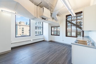 17 N State St, Chicago, IL for lease Interior Photo- Image 2 of 4