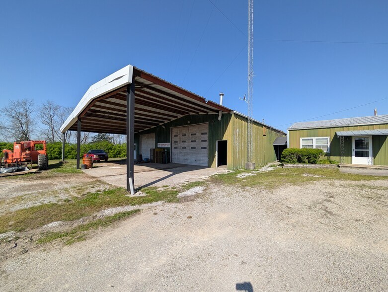 707 Jewell Rd, Wilmore, KY à vendre - Photo du bâtiment - Image 2 de 51