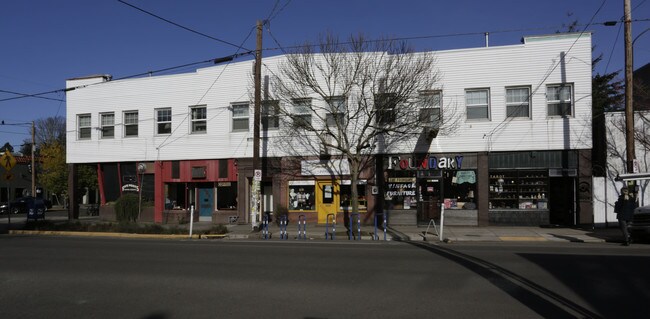 More details for 3551-3561 SE Division St, Portland, OR - Retail for Lease