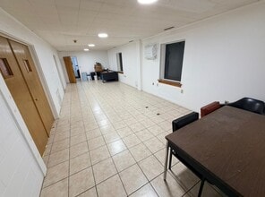 50 Thomaston Rd, Litchfield, CT for lease Interior Photo- Image 1 of 2