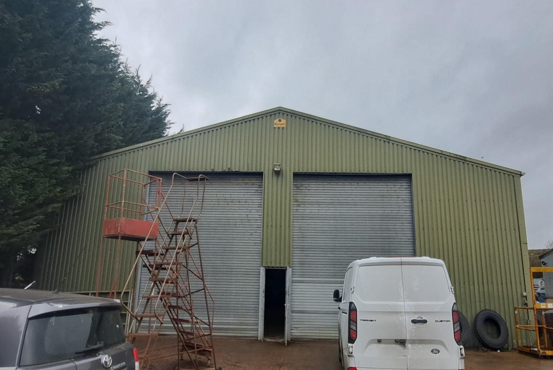 4421, Tingewick for lease Primary Photo- Image 1 of 2