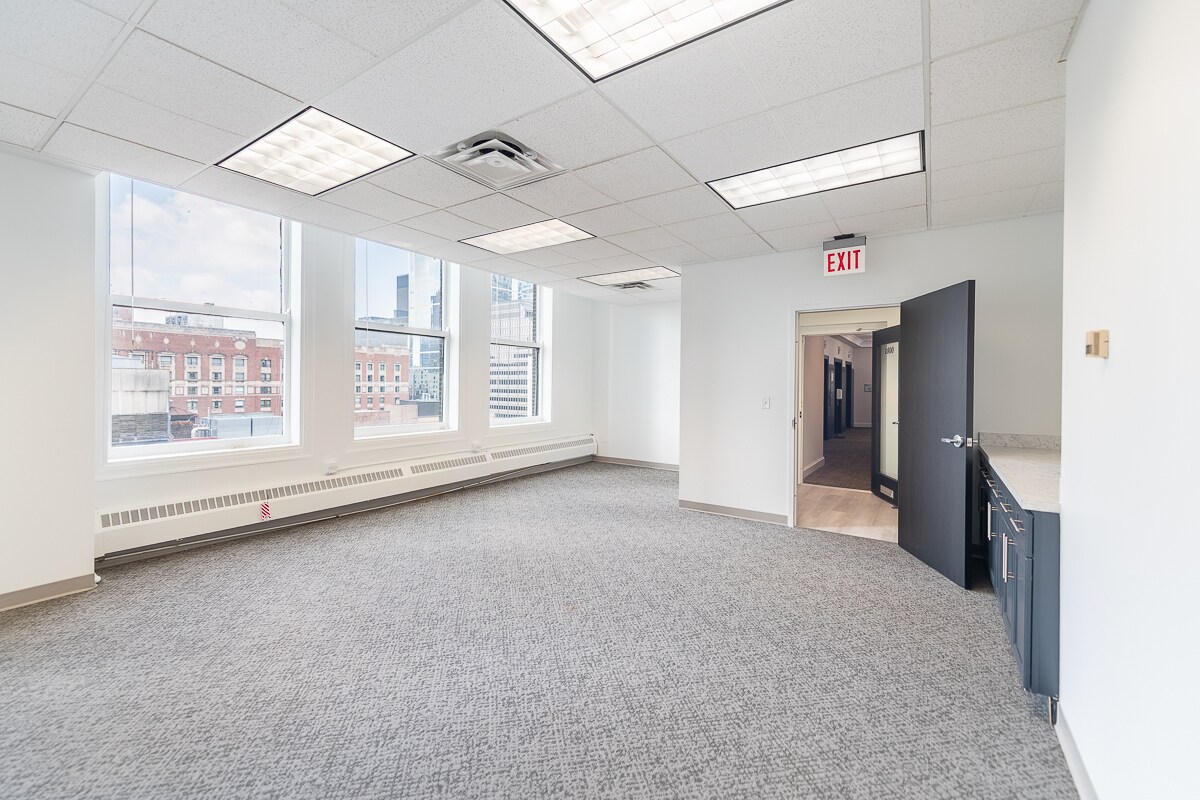 29 E Madison St, Chicago, IL for lease Interior Photo- Image 1 of 8