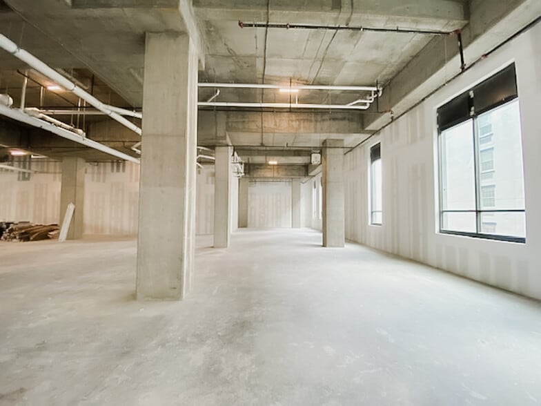 338 W College Ave, State College, PA for lease - Interior Photo - Image 3 of 19