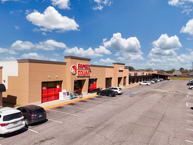 400 W St. Francis St, Brusly, LA for lease - Building Photo - Image 3 of 18