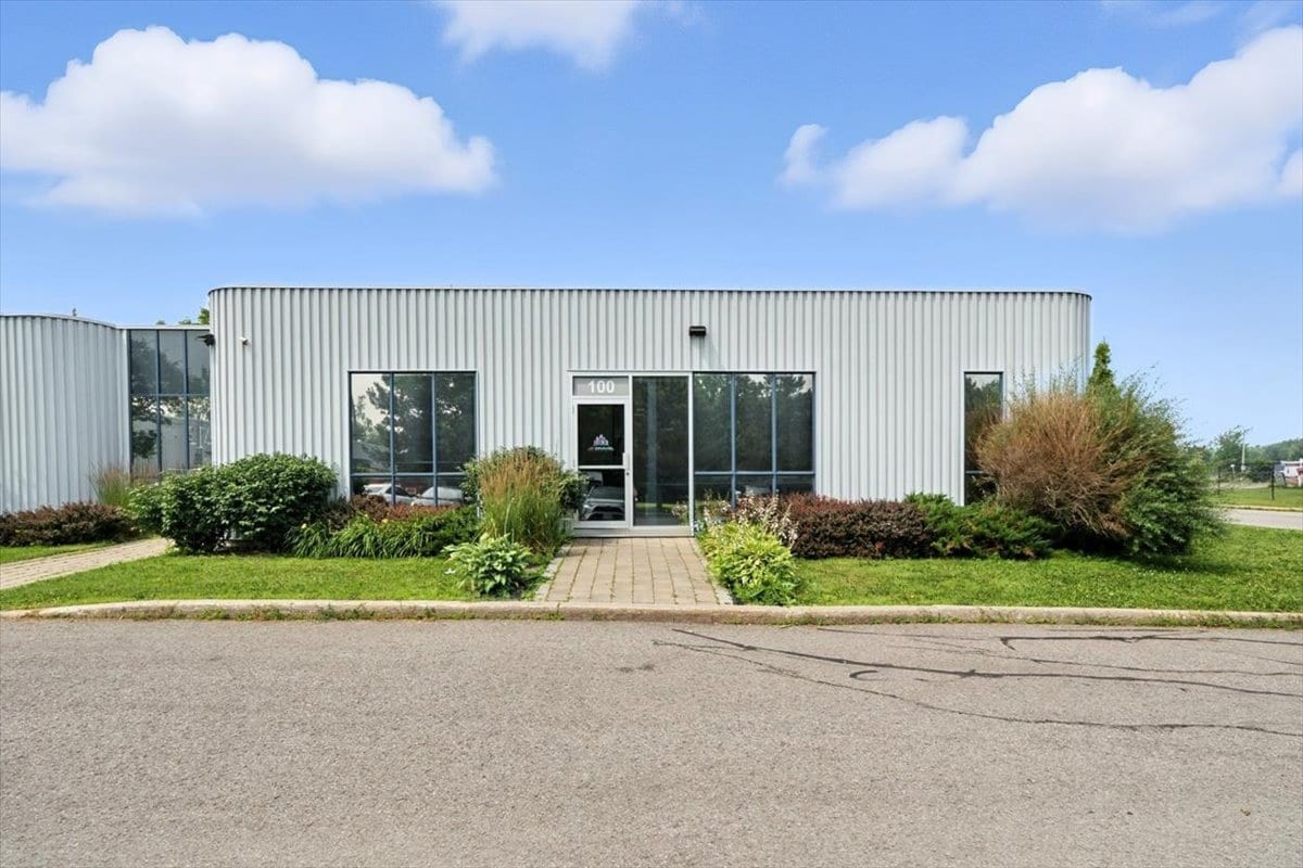 5430-5440 Canotek Rd, Ottawa, ON for lease Building Photo- Image 1 of 25