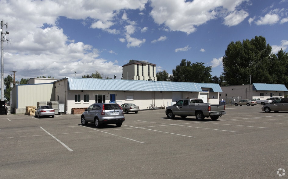 253 42nd St SW, Loveland, CO for sale - Building Photo - Image 3 of 11